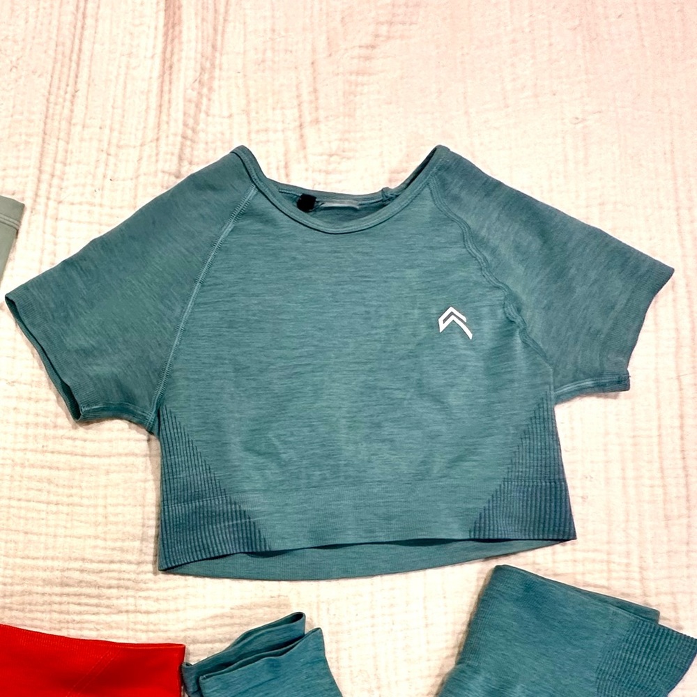 Mineral Green Oner Active Classic Seamless 2.0 Short Sleeve Crop Top in size S